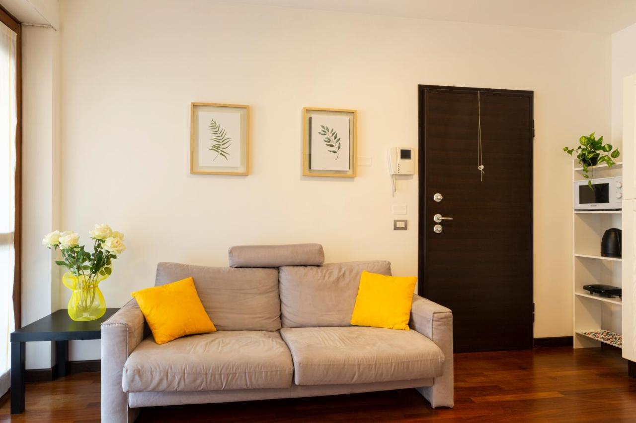 Residenza Smeraldo - Terrazza San siro Milano Esterno foto